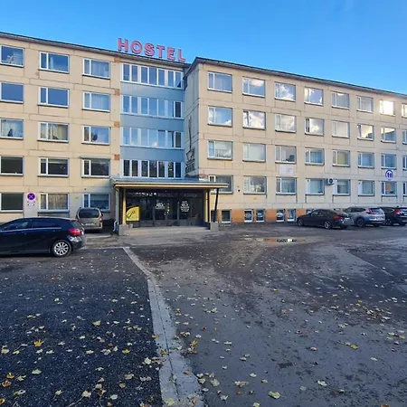 Nele Hostel *