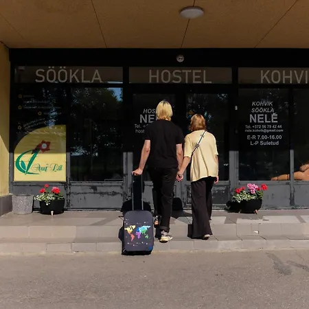 Nele Hostel *